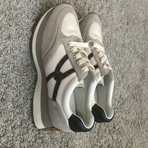 Veronica Beard Men’s Shoes Sneakers Size 11 NWOT wonderful condition